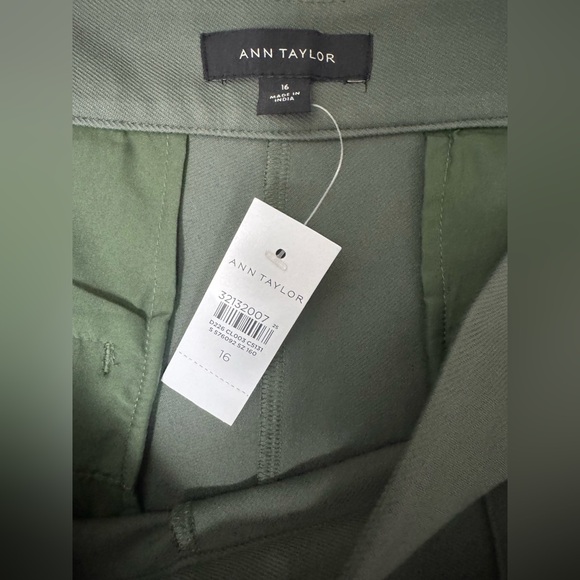 NWT Ann Taylor Sage Green Knit Wide Leg Crop Pants Trousers 16 - Picture 3 of 8